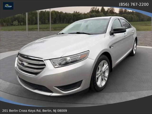 2016 Ford Taurus SE