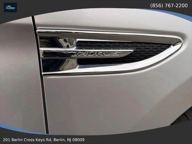 2016 Ford Taurus SE