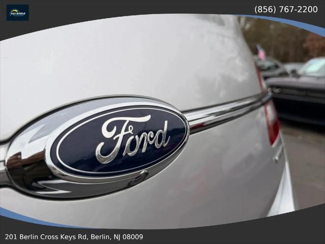 2016 Ford Taurus SE