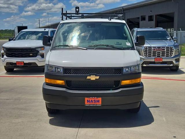 2025 Chevrolet Express Cargo Van RWD 2500 Regular Wheelbase WT