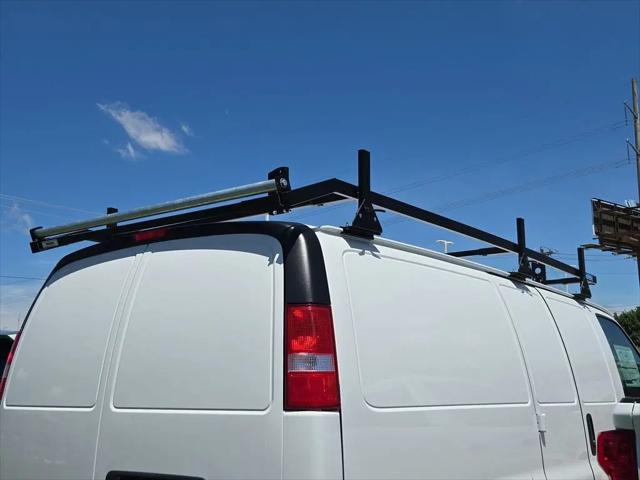 2025 Chevrolet Express Cargo Van RWD 2500 Regular Wheelbase WT