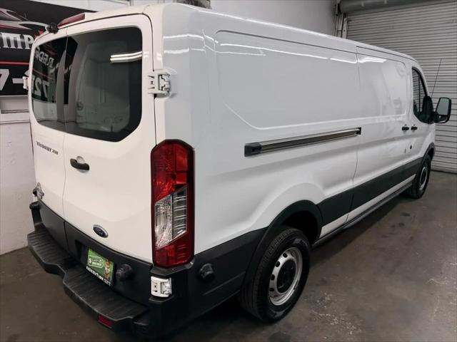 2015 Ford Transit T-250