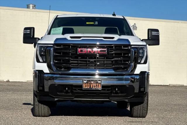 2024 GMC Sierra 2500HD 4WD Crew Cab Standard Bed Pro