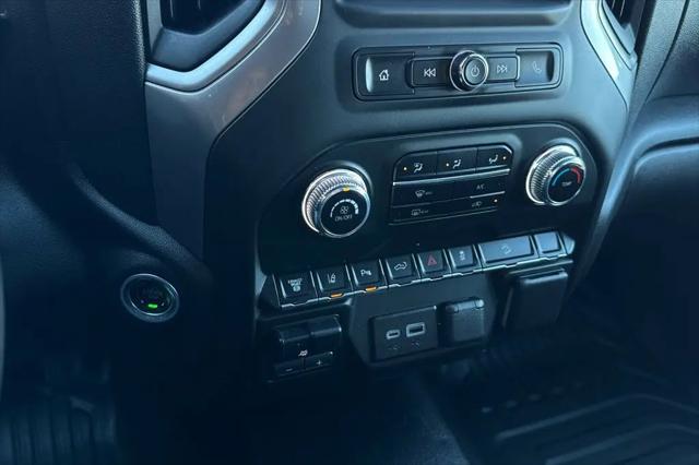2024 GMC Sierra 2500HD 4WD Crew Cab Standard Bed Pro