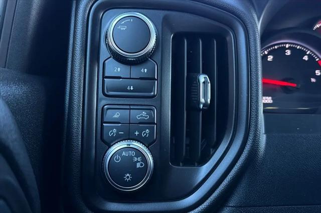 2024 GMC Sierra 2500HD 4WD Crew Cab Standard Bed Pro