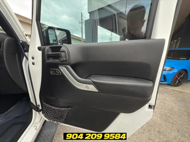 2017 Jeep Wrangler Unlimited Sahara 4x4