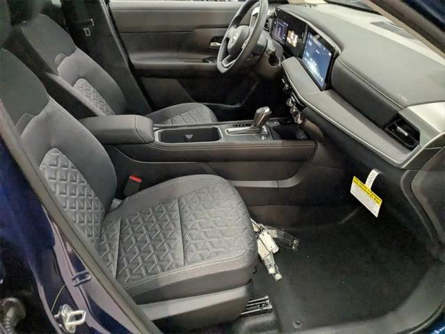 2025 Nissan Kicks SV Intelligent AWD