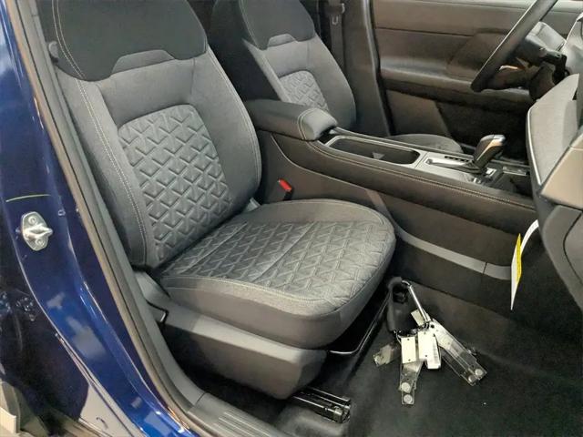 2025 Nissan Kicks SV Intelligent AWD