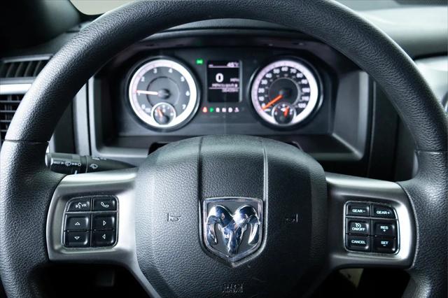 2024 Ram 1500 Classic Warlock Crew Cab 4x2 5'7" Box