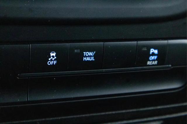 2024 Ram 1500 Classic Warlock Crew Cab 4x2 5'7" Box