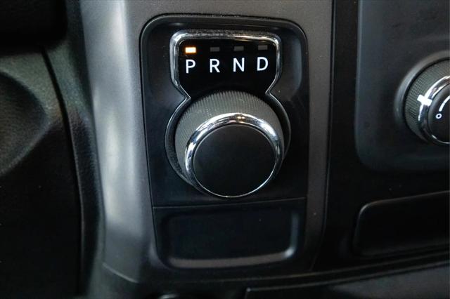 2024 Ram 1500 Classic Warlock Crew Cab 4x2 5'7" Box