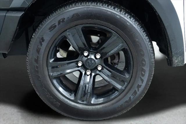 2024 Ram 1500 Classic Warlock Crew Cab 4x2 5'7" Box