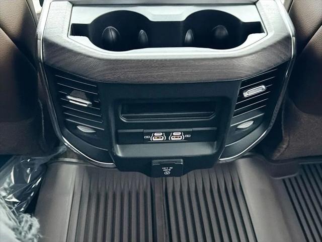 2026 Ram 3500 Laramie Crew Cab 4x4 8' Box