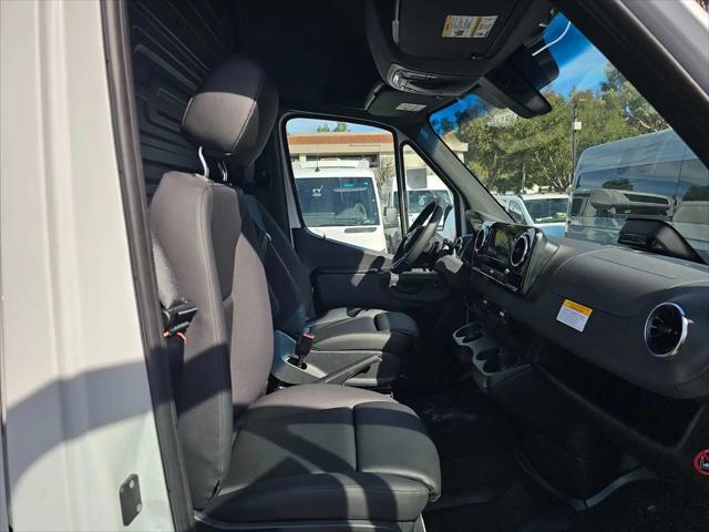 2026 Mercedes-Benz Sprinter 2500 Standard Roof 4-Cyl Diesel