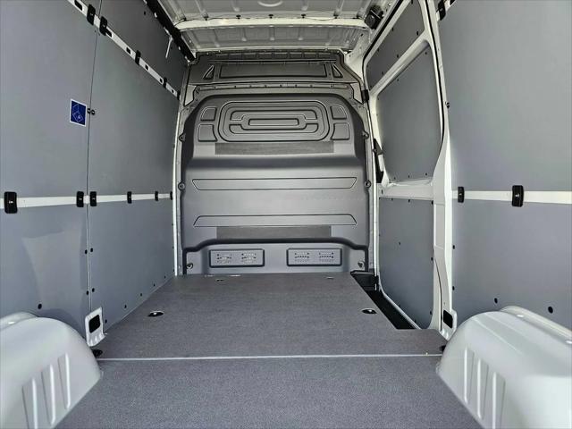 2026 Mercedes-Benz Sprinter 2500 Standard Roof 4-Cyl Diesel
