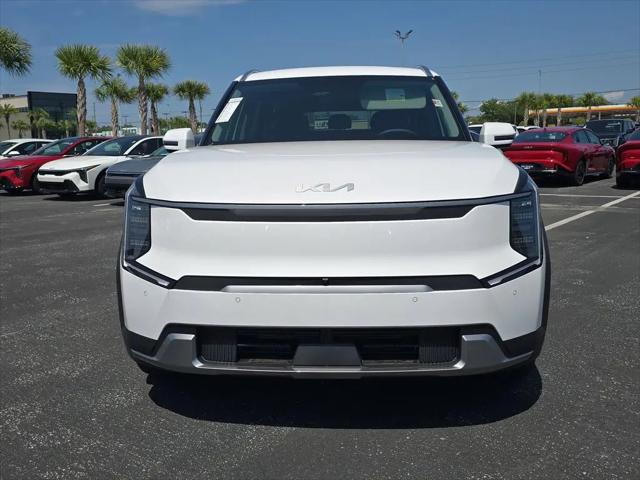 2026 Kia EV9 Wind