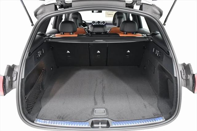2026 Mercedes-Benz GLC 4MATIC