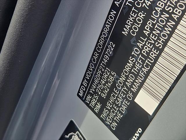 2026 Volvo XC90 Plug-In Hybrid Ultra, T8 AWD, Electric/Gasoline, Bright, 7 Seats