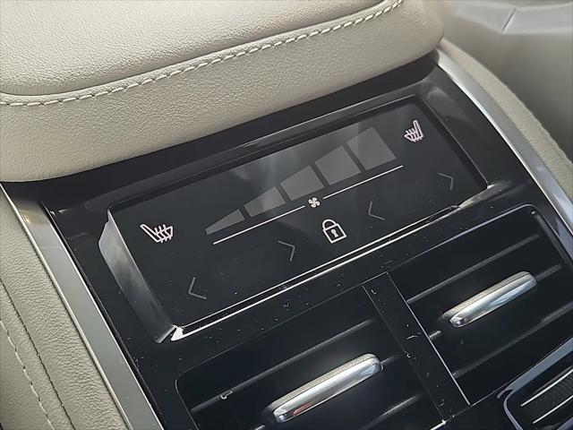 2026 Volvo XC90 Plug-In Hybrid Ultra, T8 AWD, Electric/Gasoline, Bright, 7 Seats