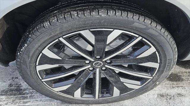2026 Volvo XC90 Plug-In Hybrid Ultra, T8 AWD, Electric/Gasoline, Bright, 7 Seats