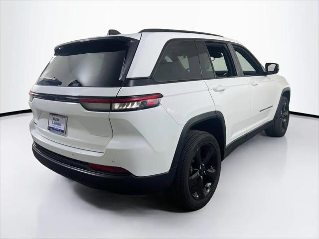 2023 Jeep Grand Cherokee Altitude 4x4