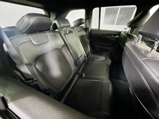 2023 Jeep Grand Cherokee Altitude 4x4
