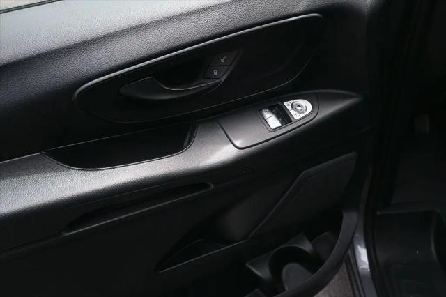 2023 Mercedes-Benz Metris Standard