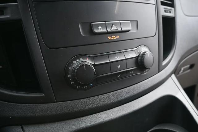 2023 Mercedes-Benz Metris Standard