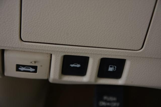 2015 Lexus ES 350 Crafted Line