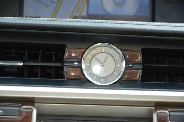 2015 Lexus ES 350 Crafted Line