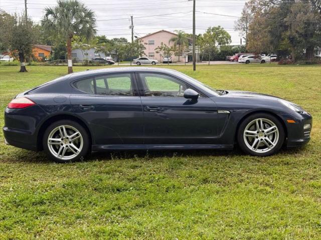 2012 Porsche Panamera 4