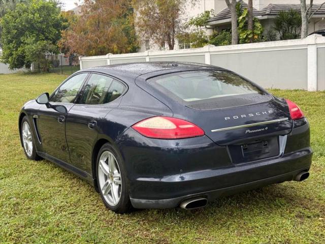 2012 Porsche Panamera 4