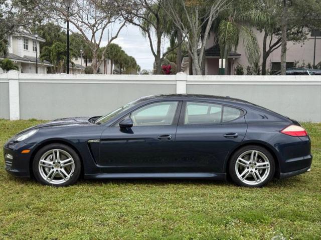 2012 Porsche Panamera 4