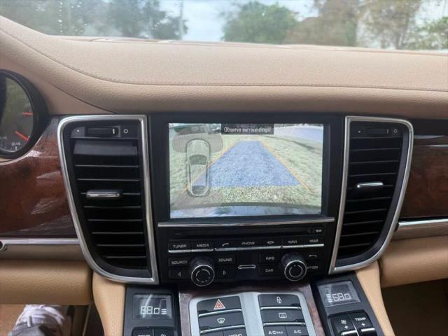 2012 Porsche Panamera 4