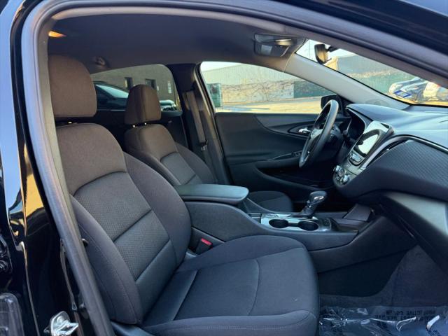2024 Chevrolet Malibu FWD 1FL