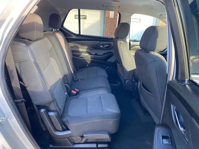 2020 Chevrolet Traverse AWD LS