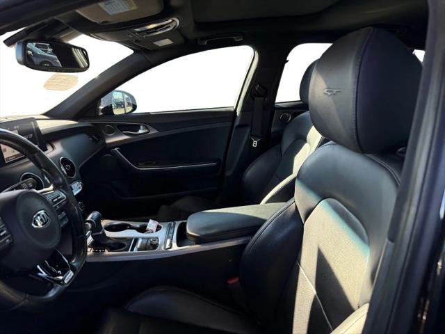 2020 Kia Stinger GT1