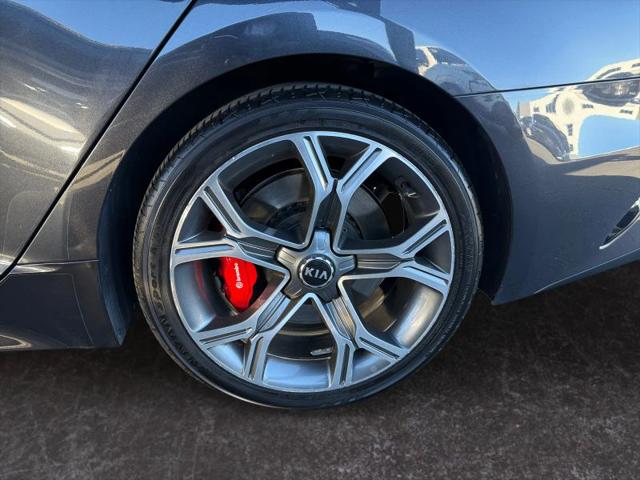 2020 Kia Stinger GT1
