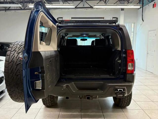 2006 HUMMER H3 Base