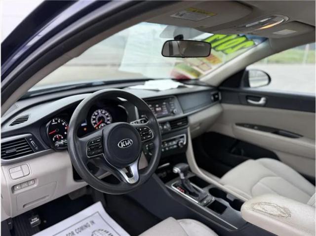 2017 Kia Optima LX