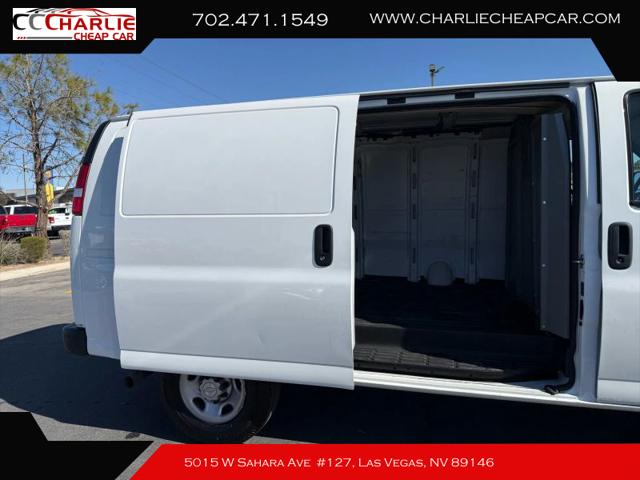 2022 Chevrolet Express Cargo Van RWD 3500 Regular Wheelbase WT