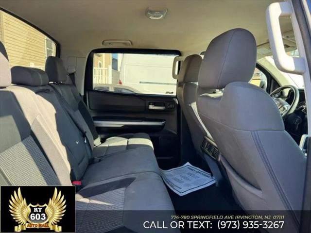 2017 Toyota Tundra SR5 5.7L V8