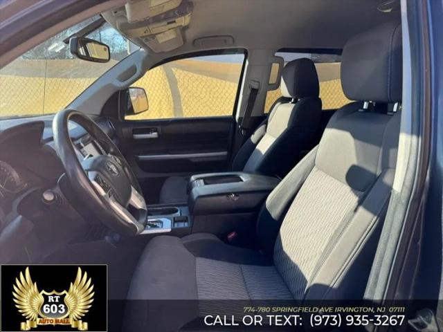 2017 Toyota Tundra SR5 5.7L V8