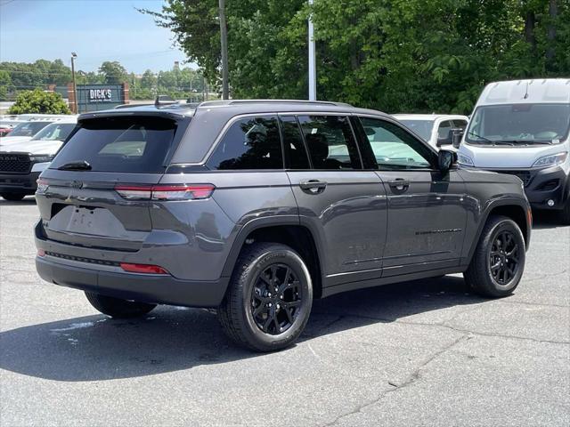 2026 Jeep Grand Cherokee Altitude 4x4