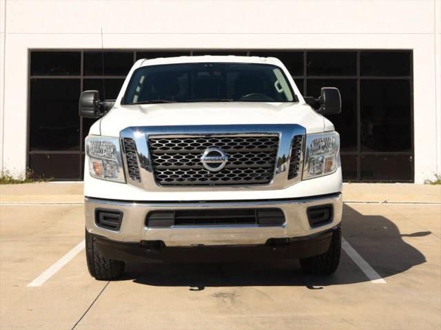 2017 Nissan Titan XD SV