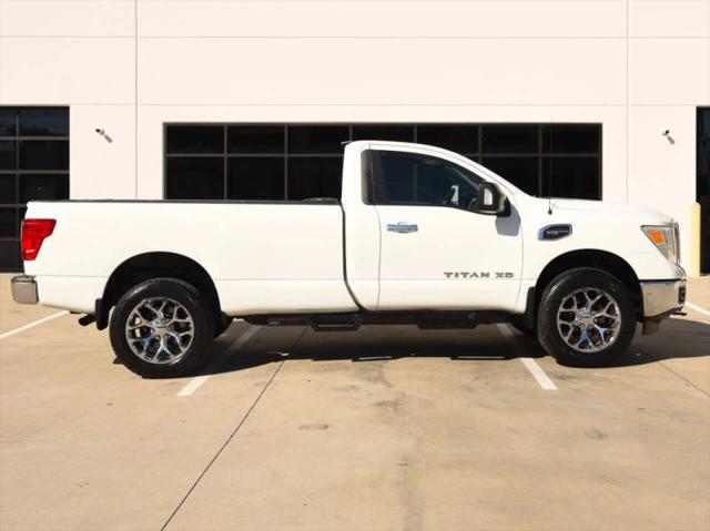 2017 Nissan Titan XD SV