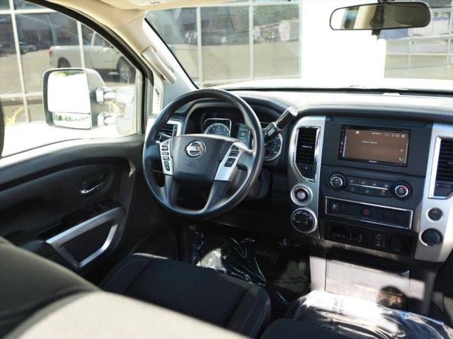 2017 Nissan Titan XD SV