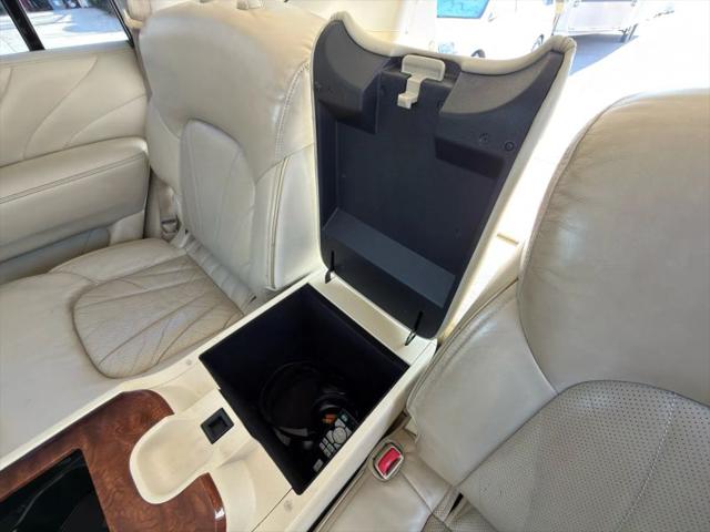 2016 INFINITI QX80 Base