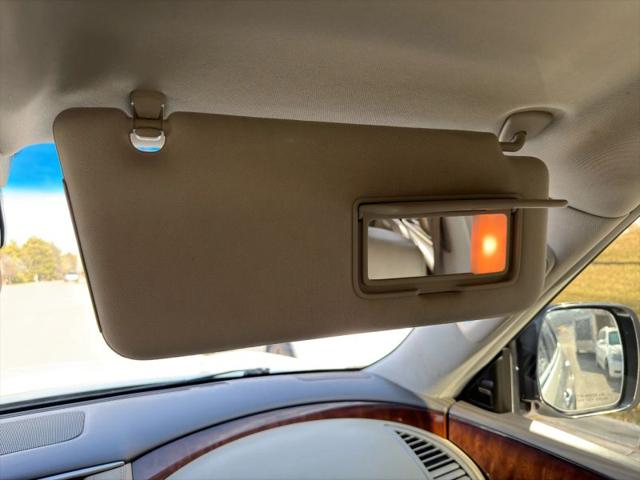 2016 INFINITI QX80 Base