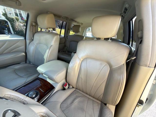 2016 INFINITI QX80 Base
